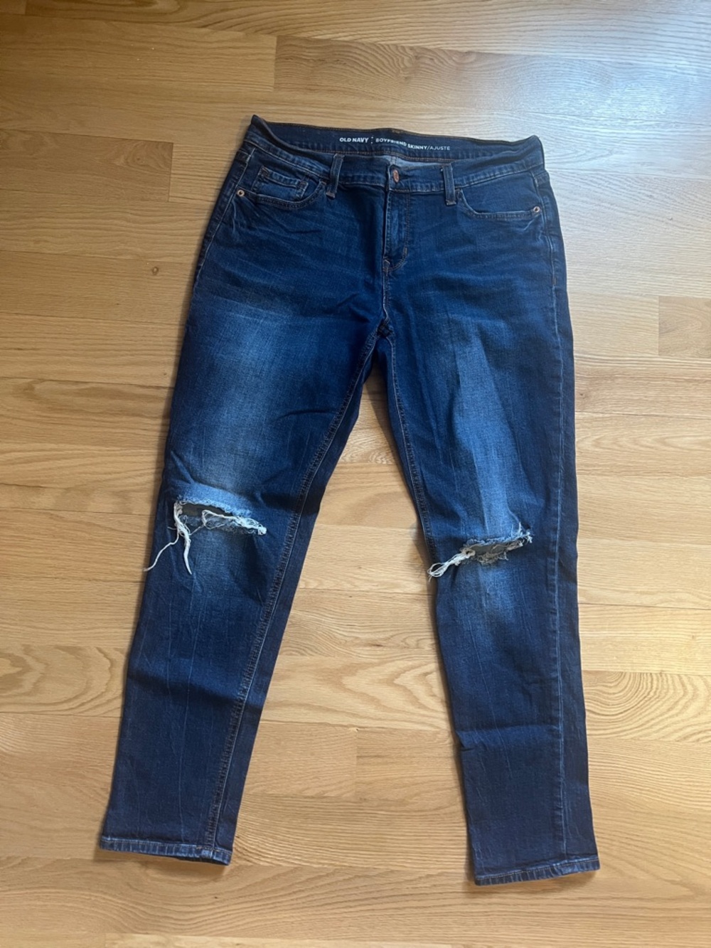 Old Navy Women’s Dark Blue Ripped Skinny Jeans